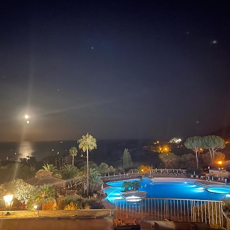 Appartement Cap Esterel 4/5 Personnes Saint-Raphaël Exteriör bild