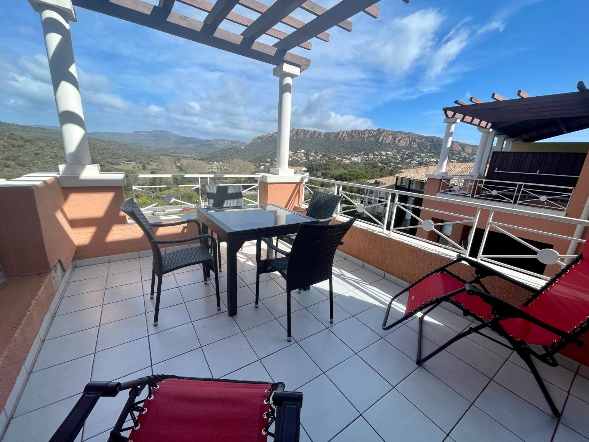 Appartement Cap Esterel 4/5 Personnes Saint-Raphaël Exteriör bild
